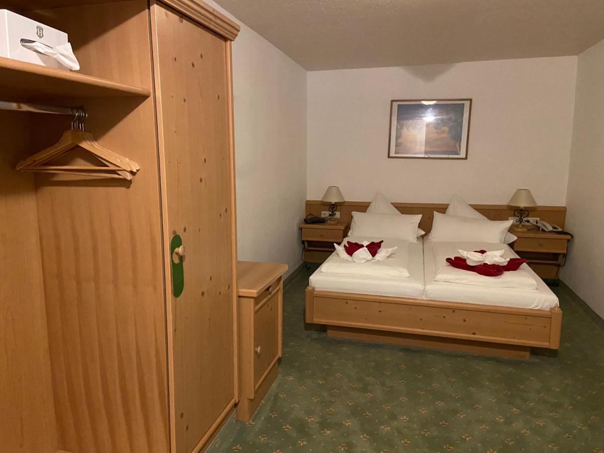 Muldenschlosschen Hotell Lunzenau Eksteriør bilde