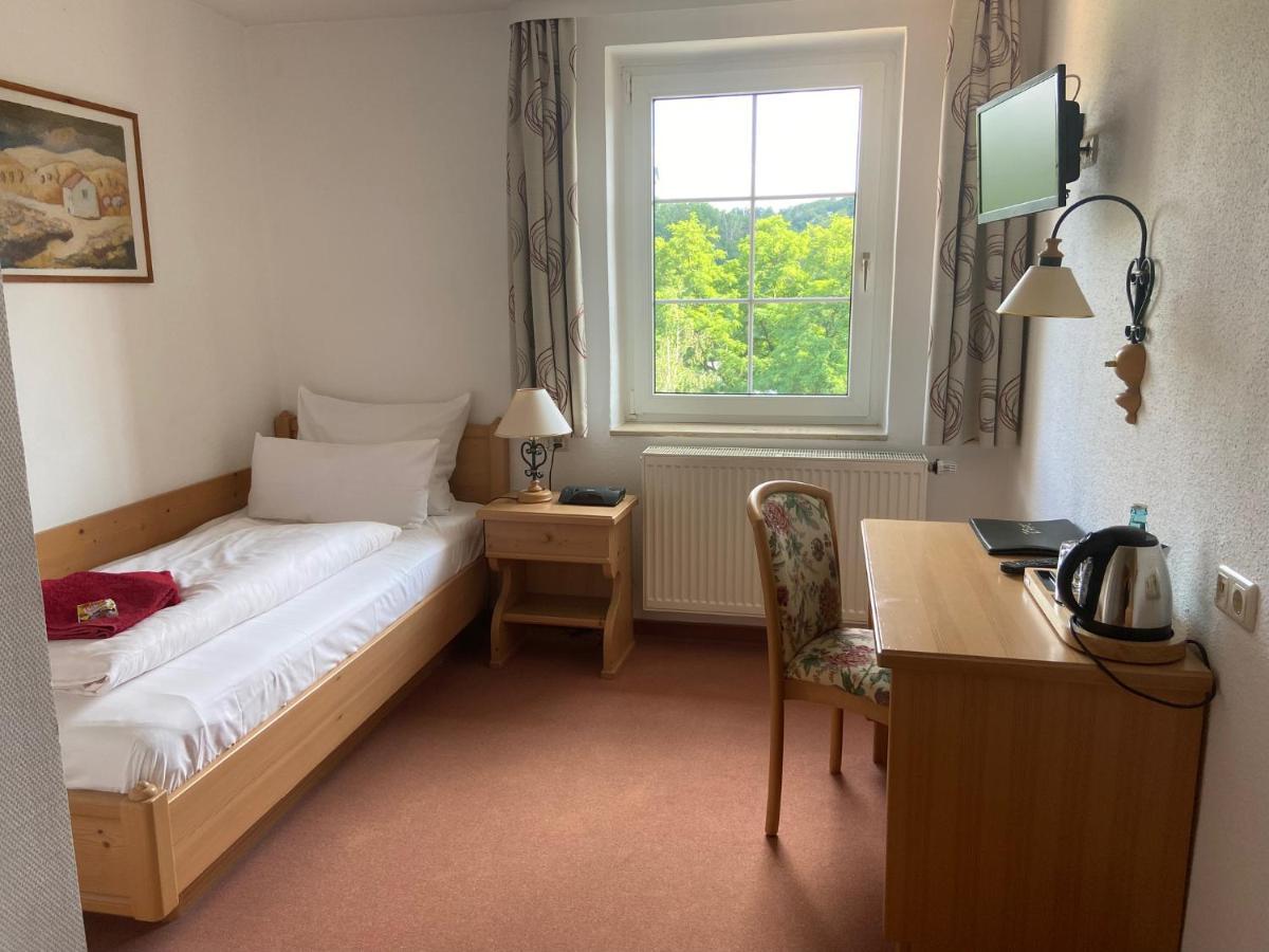 Muldenschlosschen Hotell Lunzenau Eksteriør bilde